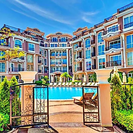 Izida Palace - Premium Apartman